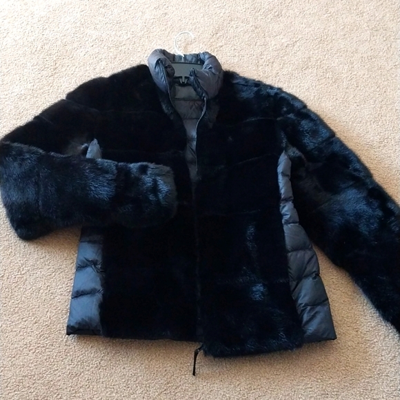 NWOT Faux fur jacket - Picture 1 of 4